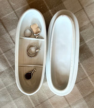 Load image into Gallery viewer, Ironstone Toothbrush Holder - A. Meakin 1873