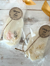 Load image into Gallery viewer, Closet Keepers - Wax Air Fresheners
