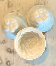 Load image into Gallery viewer, Ironstone Baking Molds (Reproduction)
