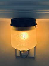 Load image into Gallery viewer, Pluggable Glass Mason Jar Wax Melt Warmer
