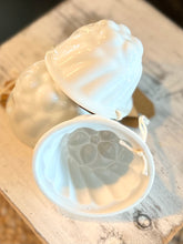 Load image into Gallery viewer, Ironstone Baking Molds (Reproduction)
