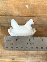 Load image into Gallery viewer, Mini Milk Glass Hen on a Nest #26-148
