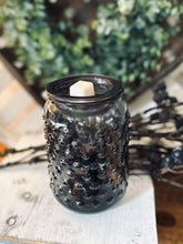 Load image into Gallery viewer, Vintage Mauve Hobnail Glass Wax Melt Warmer

