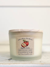 Load image into Gallery viewer, Triple Wick Apple Cider
